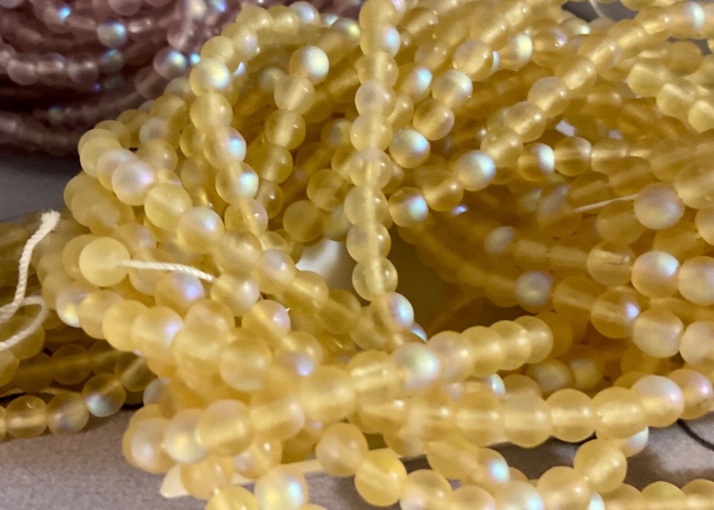 Czech Glass 4mm Smooth Round Spacer Beads Light Topaz Druks Strand 100pcs