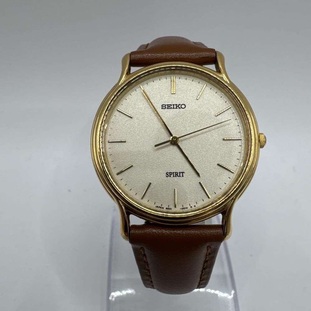Seiko Spirit 5E21-0010 Classic Stainless Steel Watch