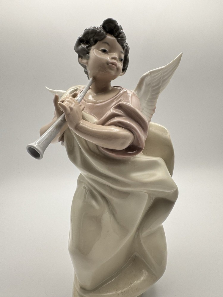 Lladro Angel With Clarinet 5494