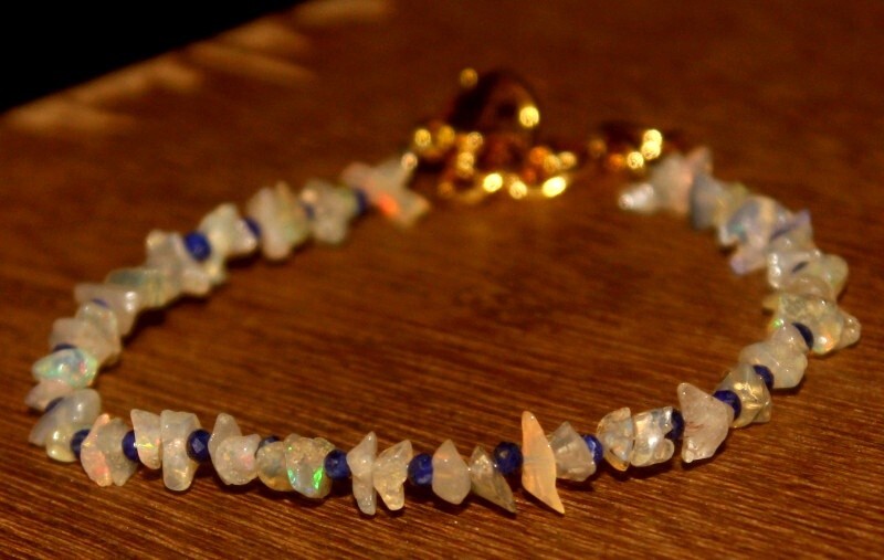 9 Crt Natural Ethiopian Opal Uncut & Lapis Lazuli bracelet #200