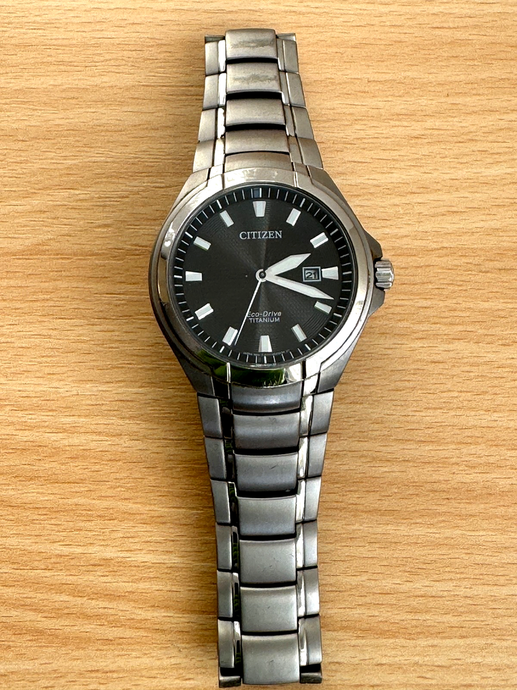 Citizen Eco-Drive Titanium Men’s Watch Sapphire Crystal 100m Japan Mov’t Date