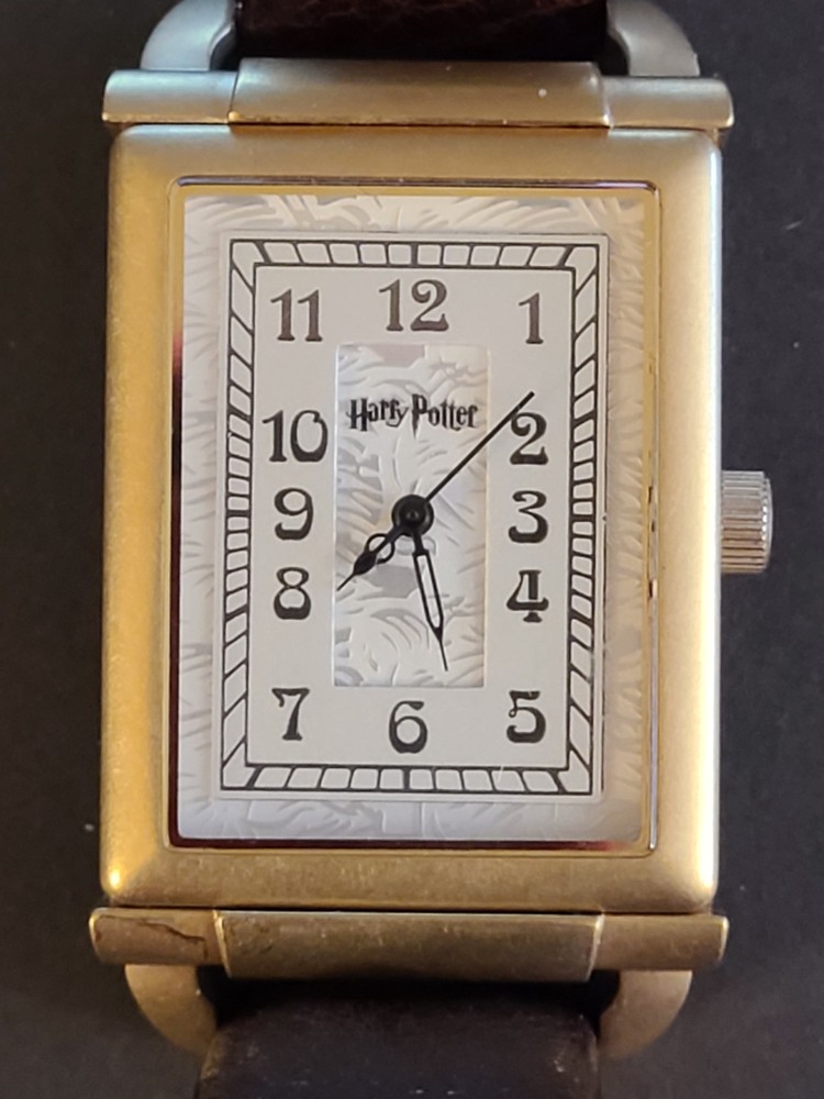 Harry Potter Fossil Lim. Edit. Watch MINT in Presentation Box, New Battery
