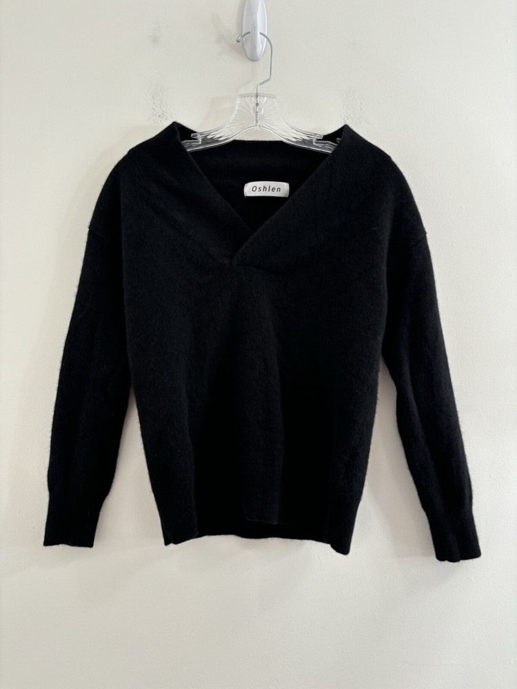 Oshlen Sweater Woman’s Size Medium Black Wool and Cashmere Blend