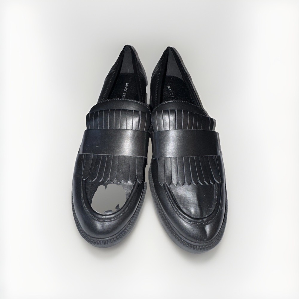 Marc FisherWomen's Calixy Almond Toe Slip-on Casual Loafers. Size 9 1/2
