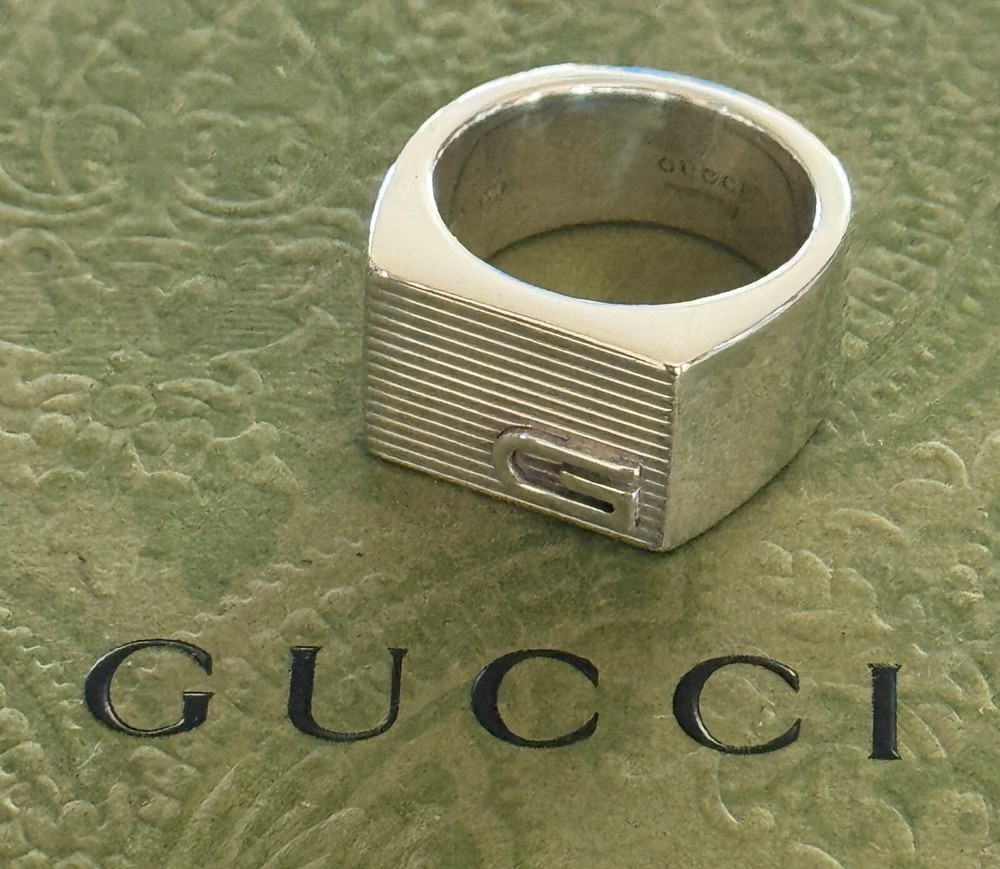 Gucci G Logo Signet Ring Sterling Silver 925 Size 5 3/4 US Gucci Size 11