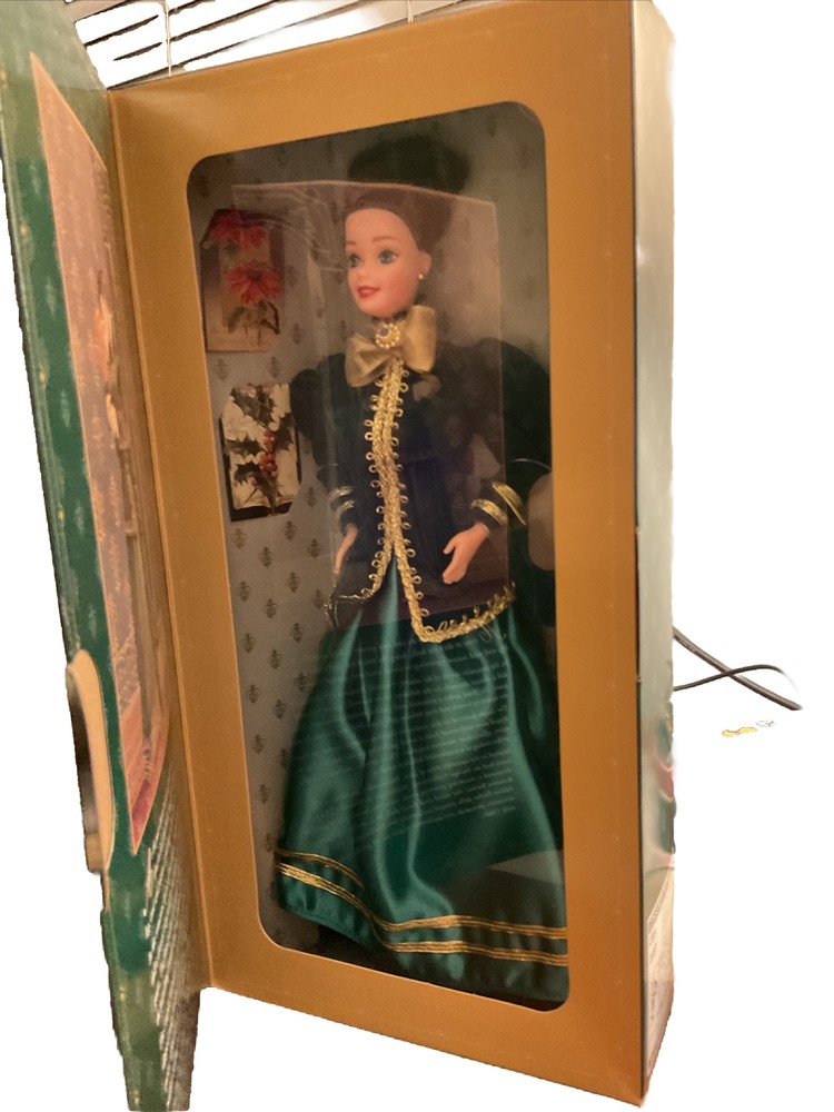 Barbie Yuletide Romance Barbie Hallmark Special Edition 1996 Mattel