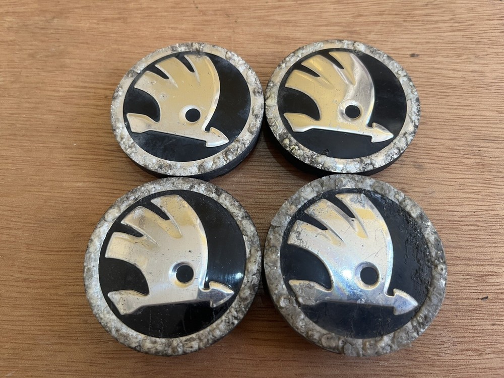 x4 Skoda Fabia Octavia 55mm Alloy Wheel Centre Caps Set Genuine Roomster