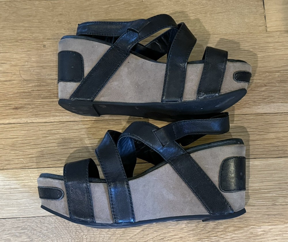 Antelope Collection Black Strappy Wedge Platform Sandal Shoes 37 6 6.5