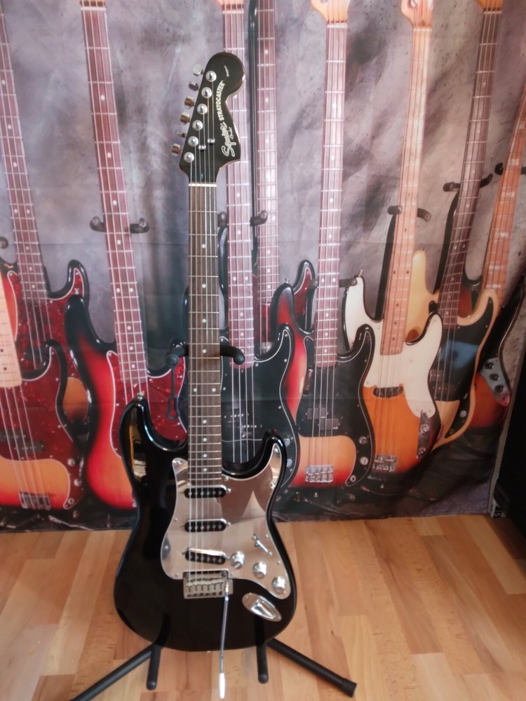 Fender squier stratocaster