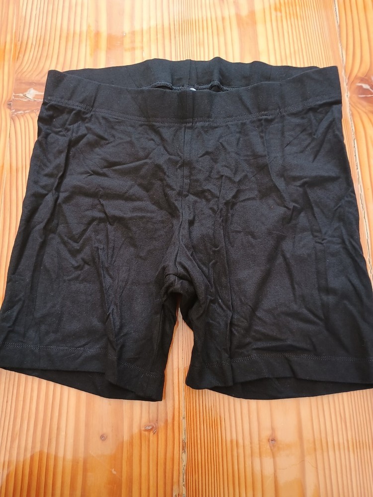 Womens Old Navy black shorts sz L