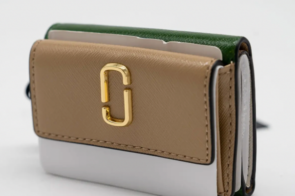 MARC JACOBS J Logo Leather Trifold Mini Wallet Sandcastle Multi- NEW