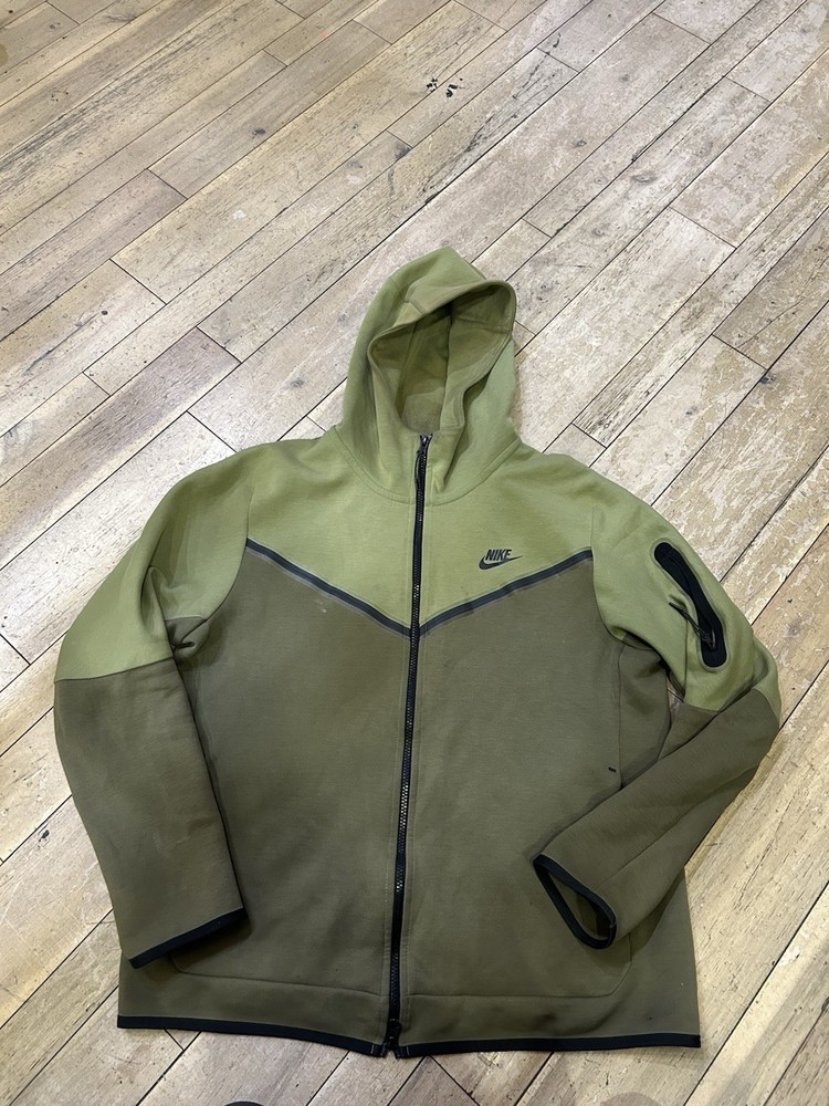 Size L - Nike Sportswear Tech Windrunner Hoodie Olive Green