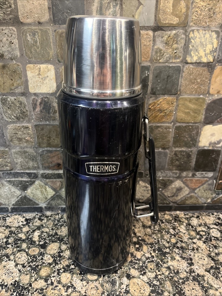 Thermos 40 oz. Stainless King Vacuum Insulated Stainless Steel Beverage Bottle