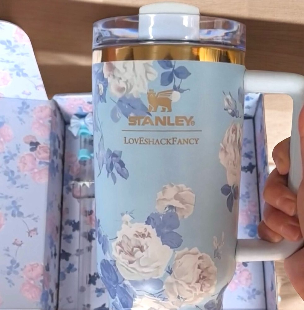 **UNOPENED** Stanley x Love Shack Fancy Everblooming Rosettes Tumbler 40 oz