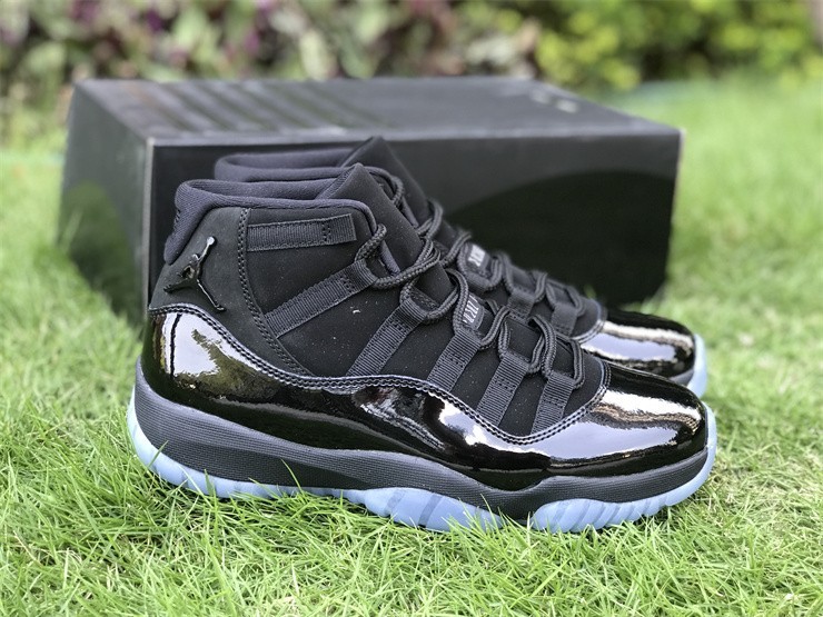 Air Jordan 11 Retro 'Cap and Gown' 378037-005
