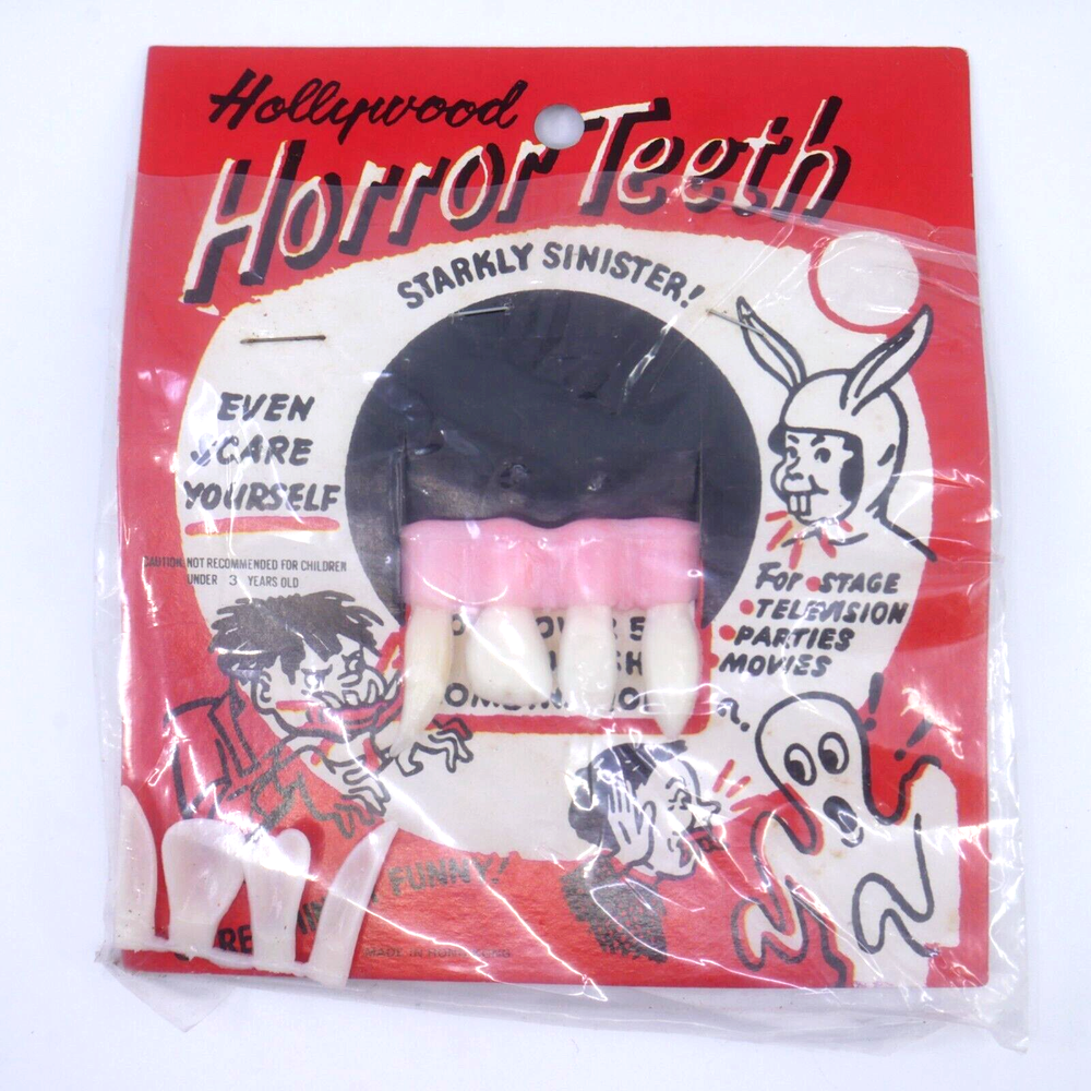VTG 60s Halloween Hollywood Horror Teeth Hong Kong Display great graphics