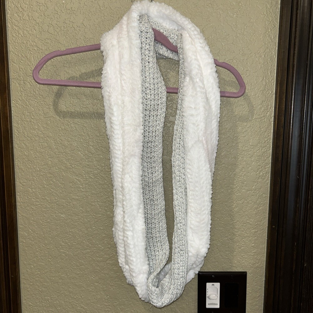 Mixit Women's Soft Heathered Infinity Scarf ONE SIZE