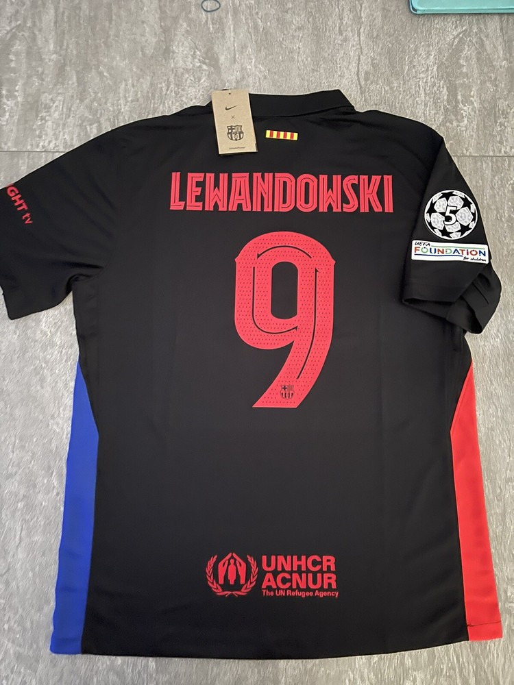 Barcelona 24/25 Away Jersey ‘Lewandowski 9’ Size XL (w/ CL Patches)