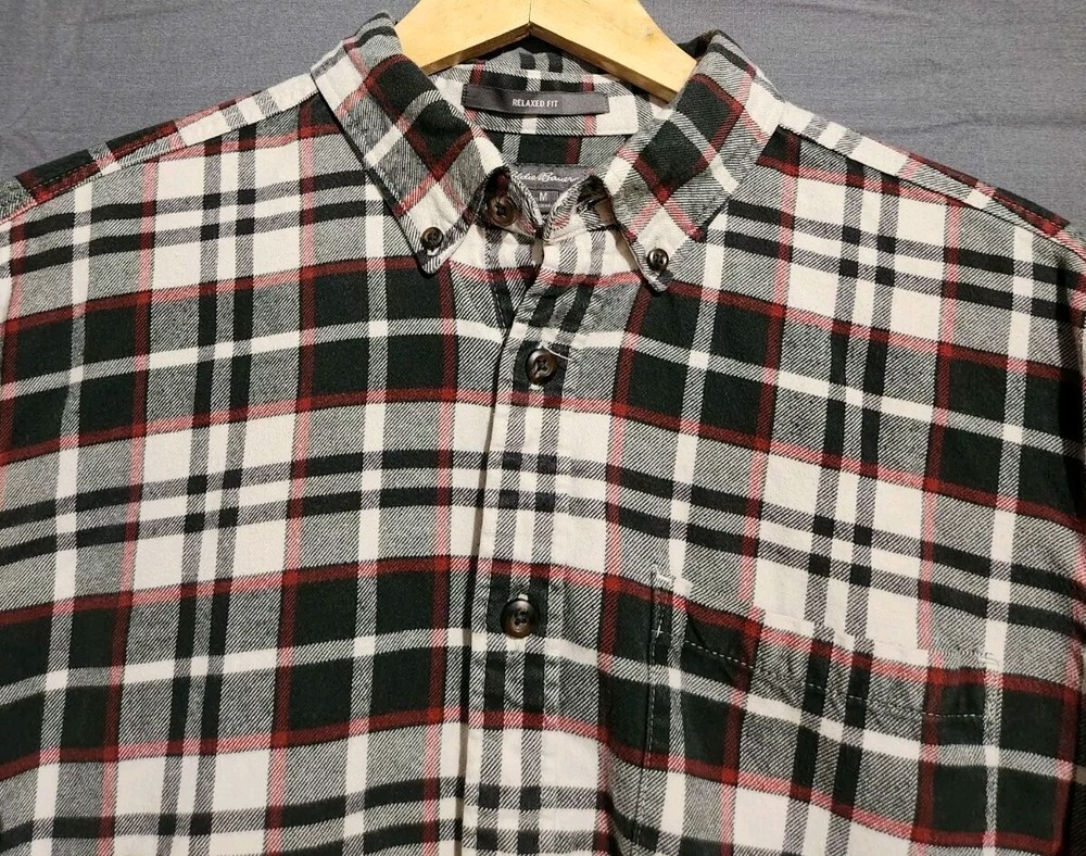 Eddie Bauer Men's M Relaxed Fit Midweight Plaid Long Sleeve Hiking Flannel Shirt