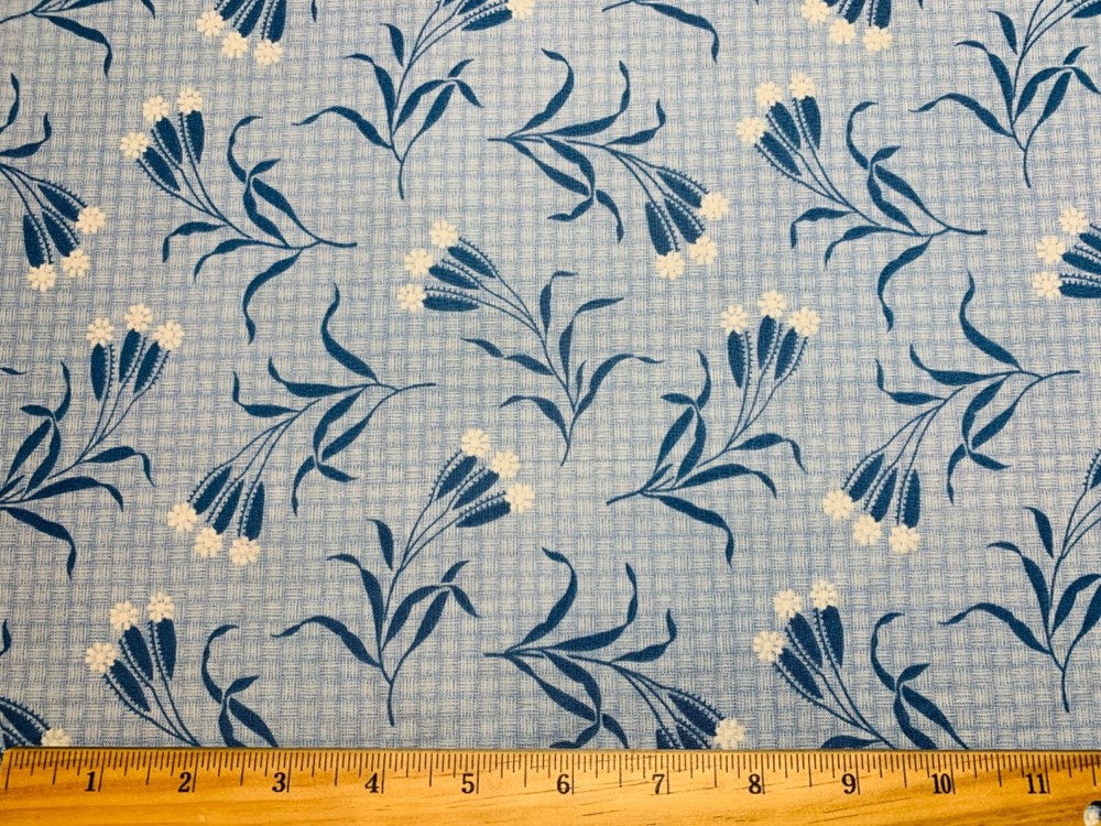 Cotton Fabric Floral 1800s Civil War Repro LAUNDRY BASKET QUILTS Blue Andover FQ