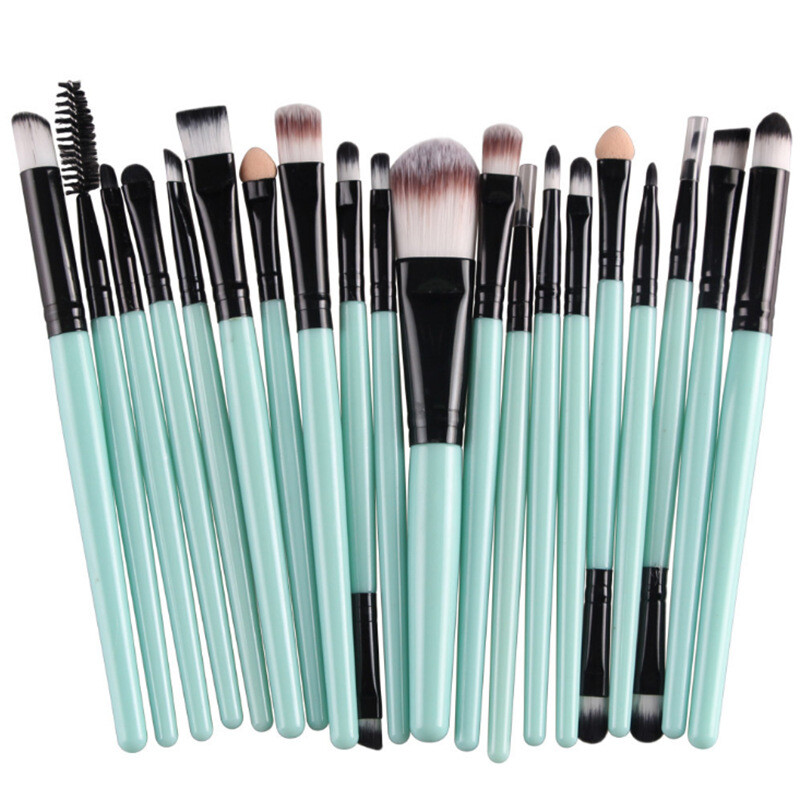 20-Piece Makeup Kit with Foundation Lipstick Eyeshadow Eyeliner Brushes