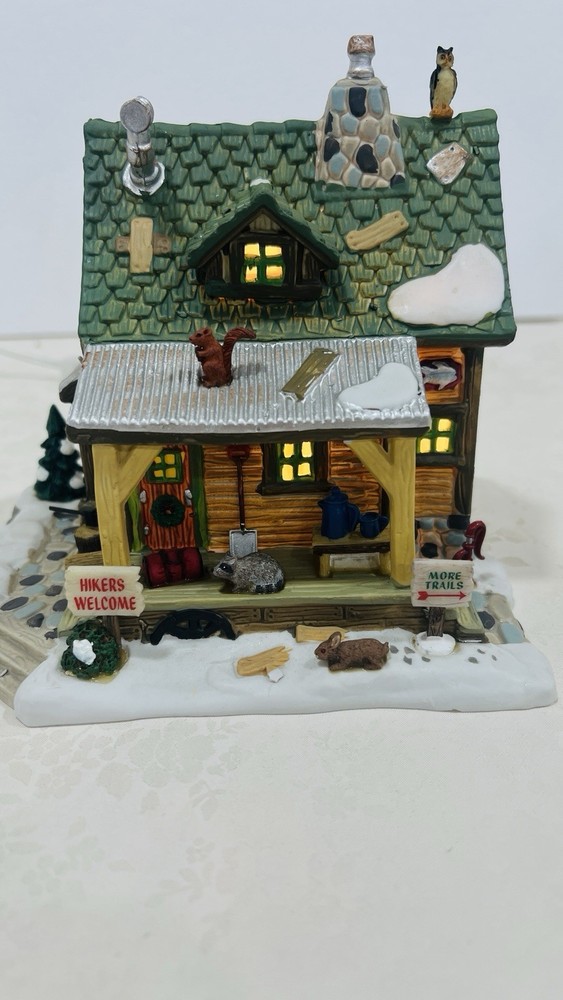 Lemax Vail Village Collection “Hikers Cabin” 75540 Retired 2007 RARE ITEM !