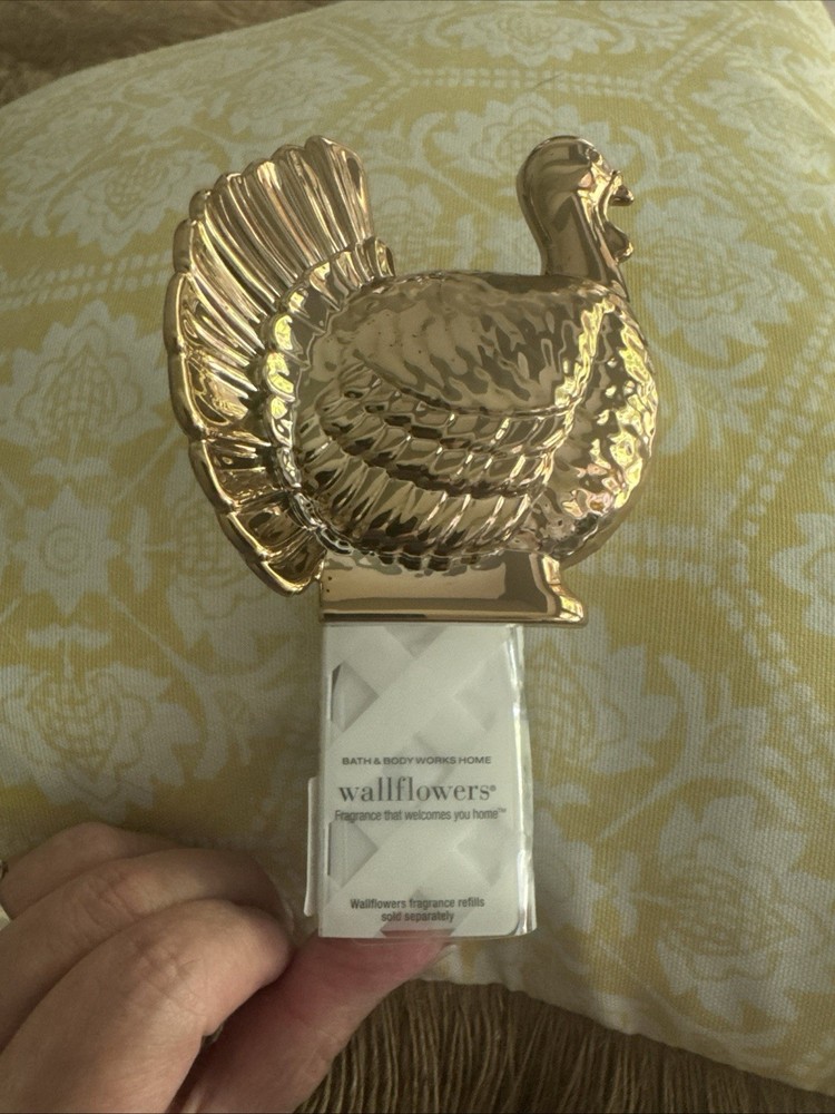 Bath & Body Works Thanksgiving Turkey Scented Wallflower Plug In Air Freshener