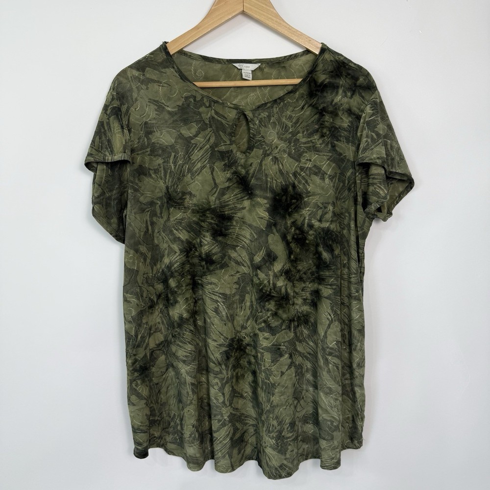 Cato Top Size 14/16W Green Tulip Sleeves Earthy Abstract Boho Hippie Casual