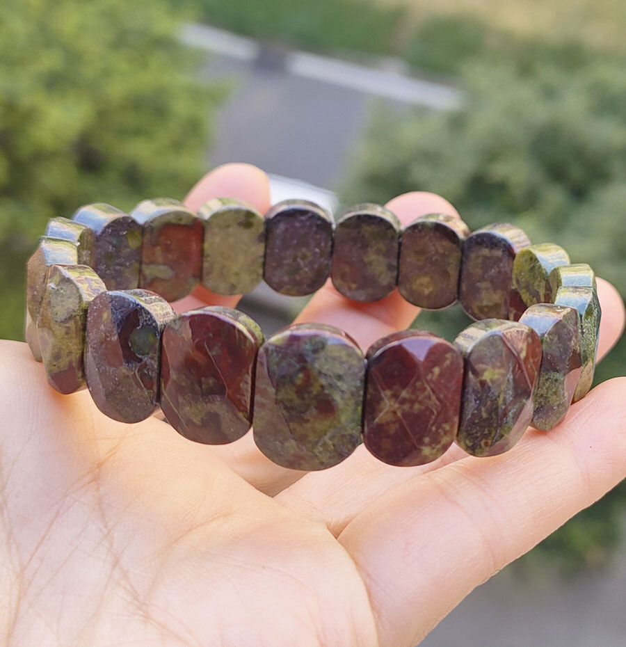 5pcs Blood Jasper Gems Oval faceted Bracelet Chakra Reiki Healing Amulet