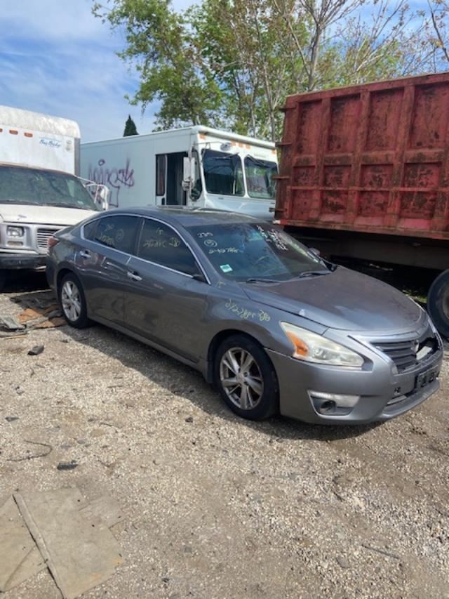 Passenger Side Right Headlight Assembly Halogen for 2013-2015 Nissan Altima 1612252