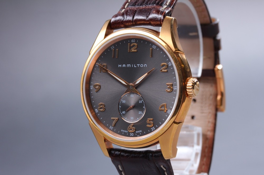 [NEAR MINT] HAMILTON Jazzmaster H384410 Black Small Seconds 40mm Qz Men's Watch