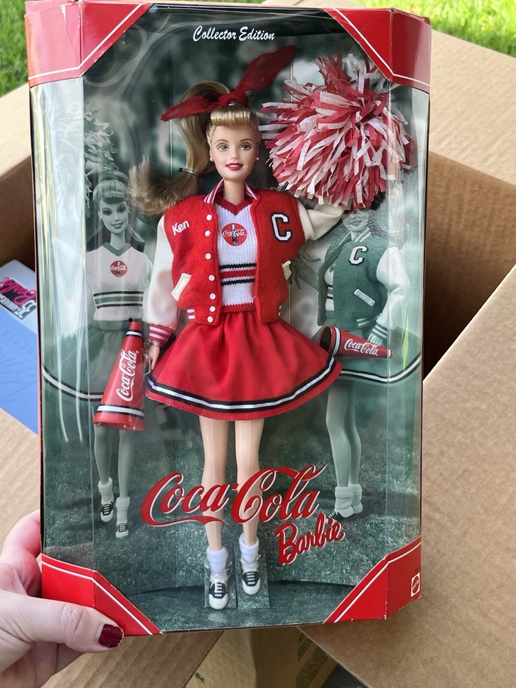 1998 Coca-Cola Barbie Collector Edition #22831 Barbie Collectibles