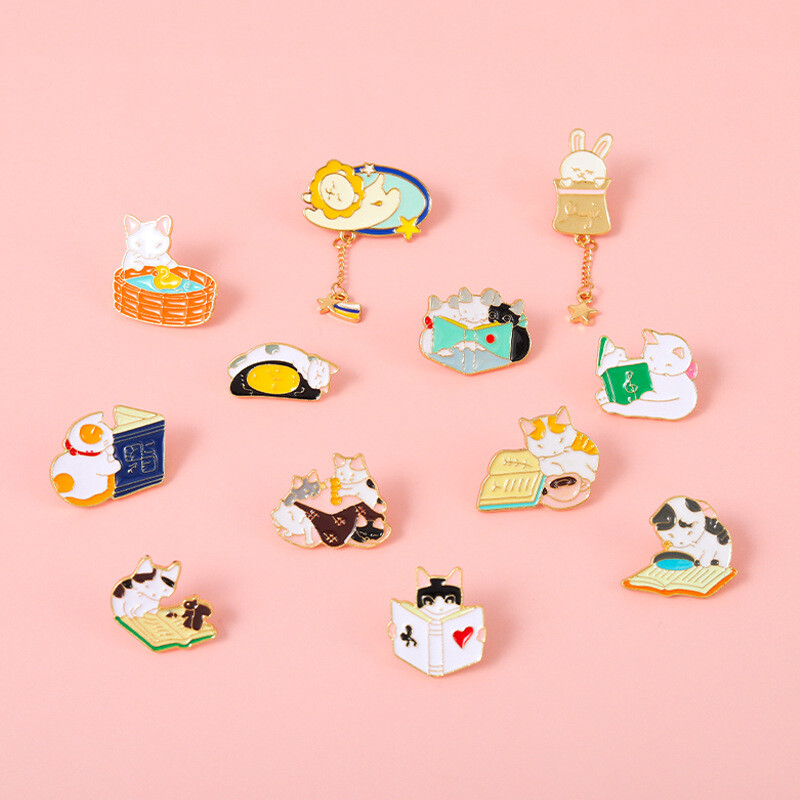 Cartoon Brooch Animal Learning Rabbit Star Meteor Enamel Pin Backpack Badge Gift