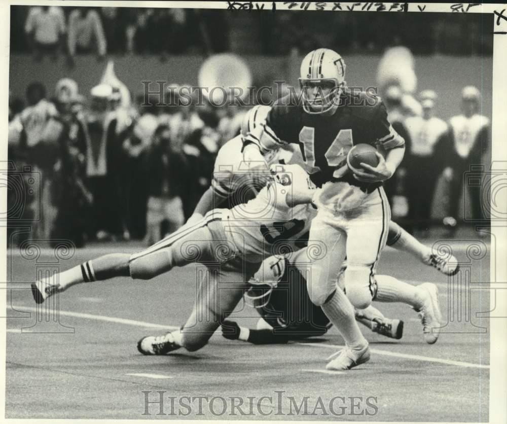 Press Photo Bobby Rodwig, Tulane Football Quarterback, Against Memphis State
