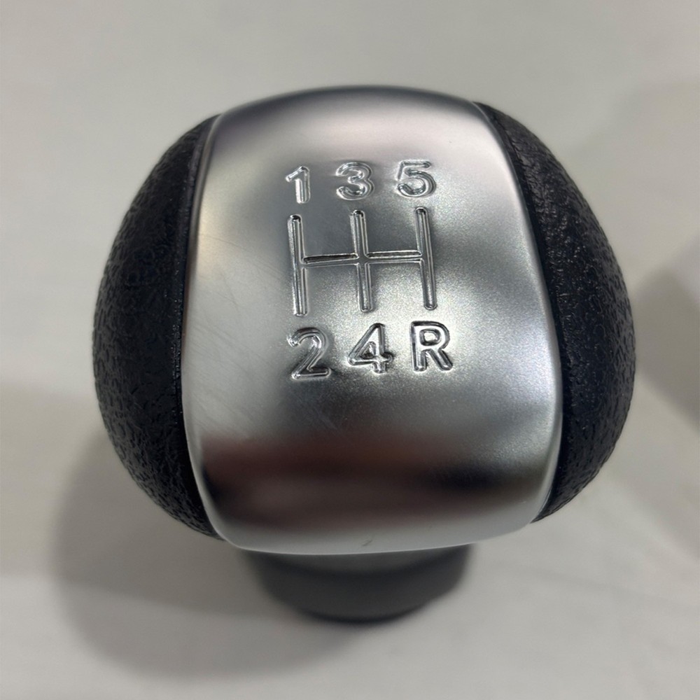 5 Speed Manual Gear Shift Knob Handball Lever For Nissan Qashqai x-Trail Tiida