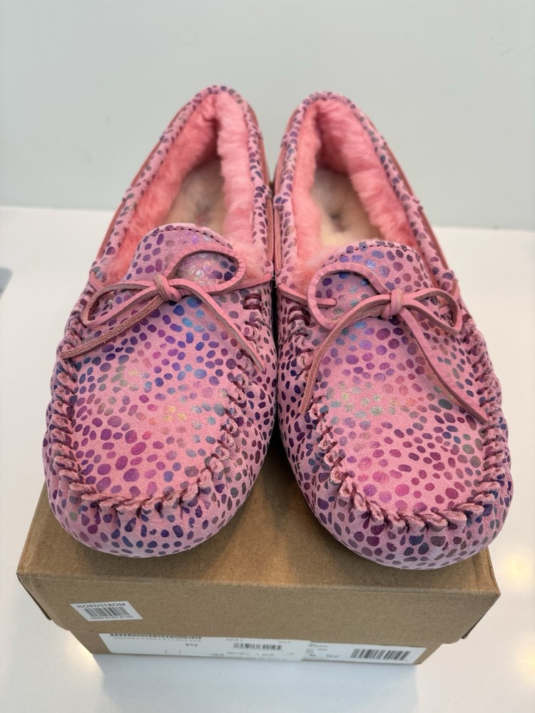 UGG Women’s Dakota Moccasin Slippers – Pink Multi Spot Suede – Size 6