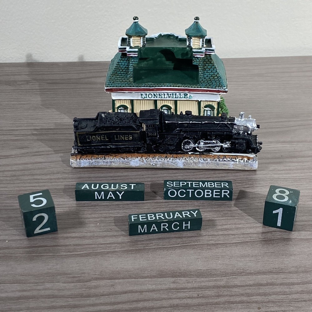 Lionel Lionelville Train Station Engine & Coal Car Resin Calendar Collectible