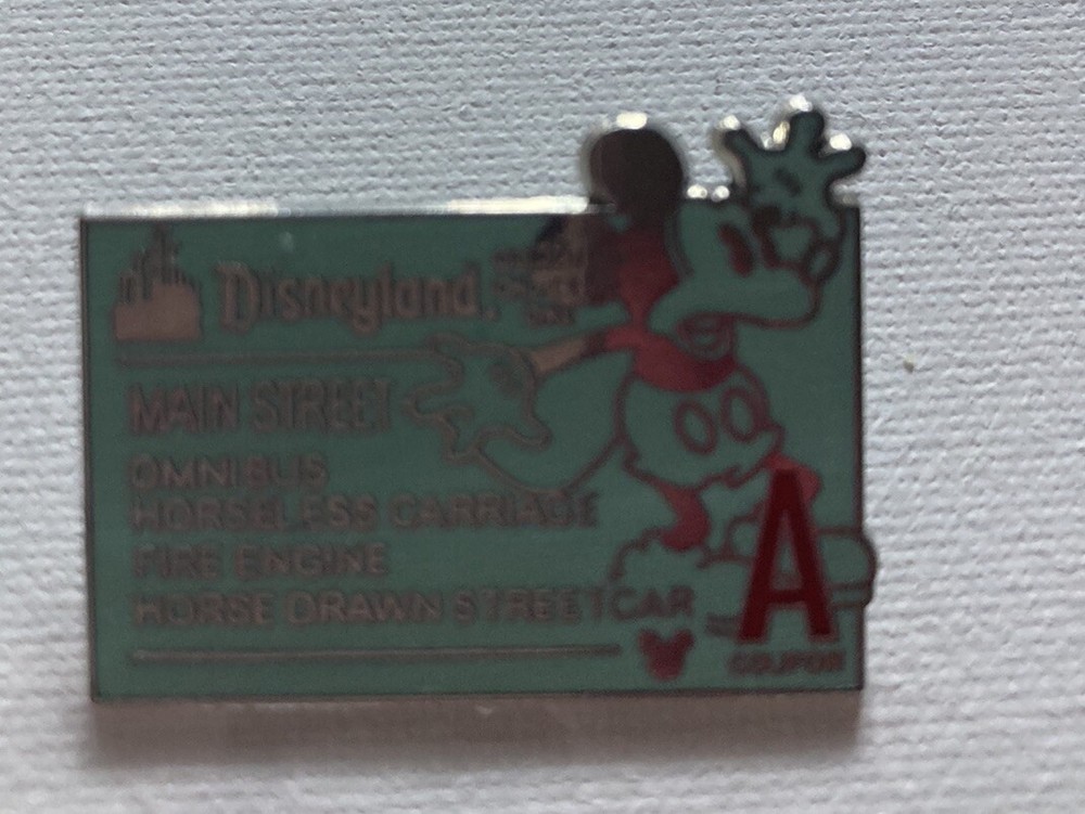 DISNEYLAND MAIN STREET A COUPON PIN - Cast Lanyard Series 2005 - Mickey-image