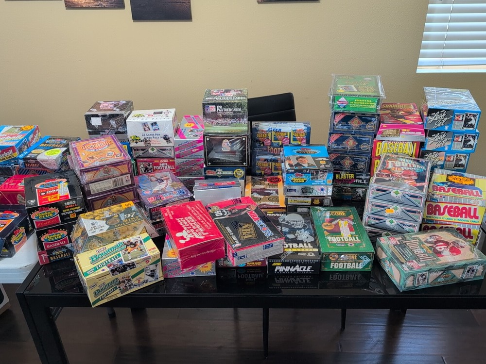 Vintage Unopened Baseball Card Wax Pack Lot of 100+ Cards