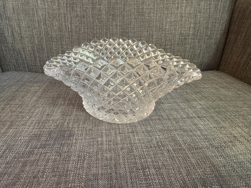 6-inch Westmoreland English Hobnail Clear Glass Oval Bowl with Round Base