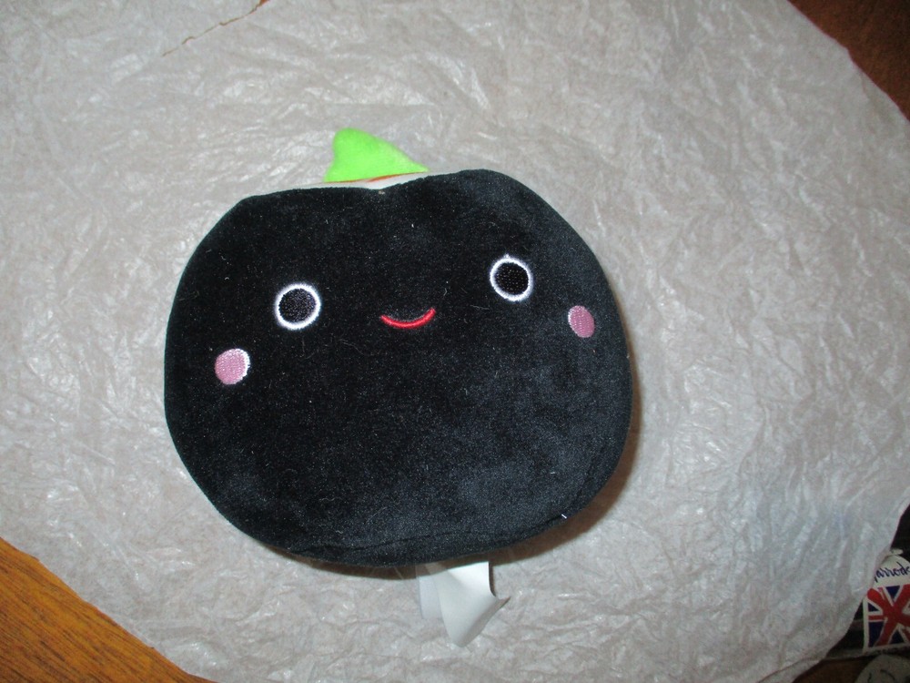 Squishmallow 5” Inch Kellytoy Plush SHOZO The Black Sushi Roll