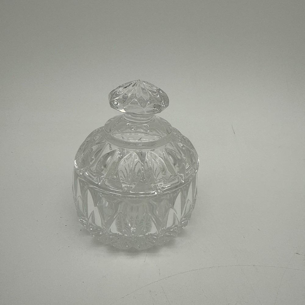 Nachtmann Orion Crystal Candy Dish with Elegant Ring Design