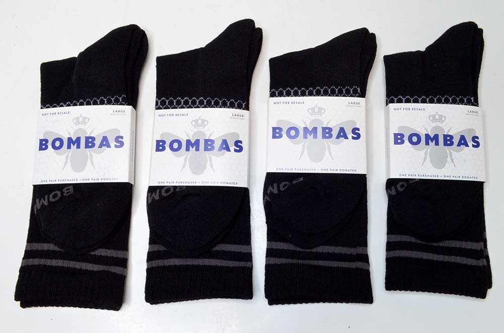 4 Pair - New Bombas Mid-Calf Crew Socks Mens/Women Unisex Large - Black - 4 Pack