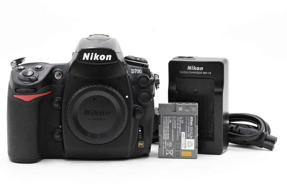 Nikon D700 12.1MP Digital SLR Camera Body #168