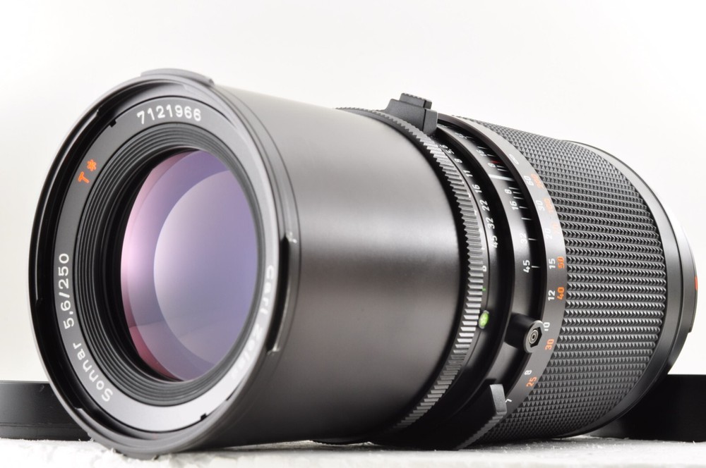 Hasselblad Carl Zeiss T* Sonnar CF 250mm F5.6 Manual Focus Lens Near Mint +5 #2602