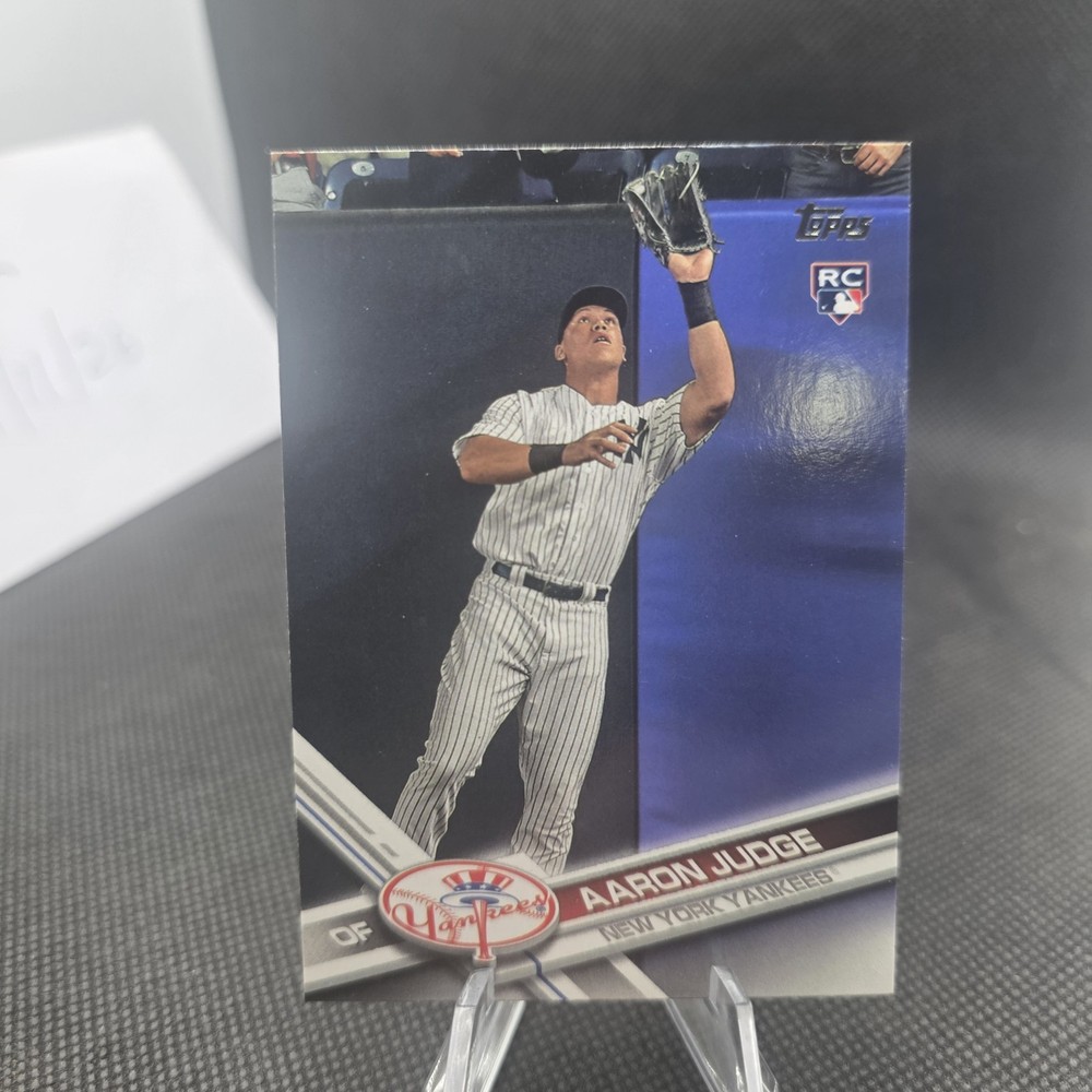 2017 Topps - Aaron Judge ROOKIE CARD. Limited. Special BUY!!! Last Comps 154,75