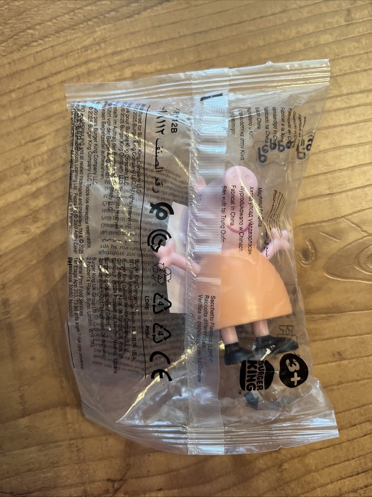 Peppa Pig Burger King Toy Collectible With Stickers Fast Shipping NIP