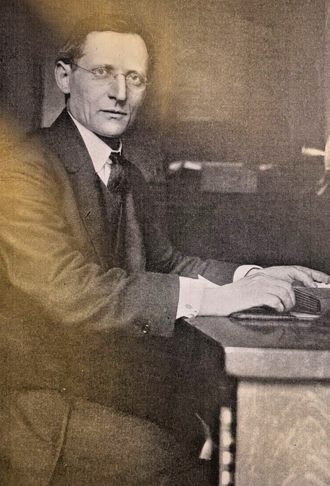 1914 Illustration Meyer London New York Congressman