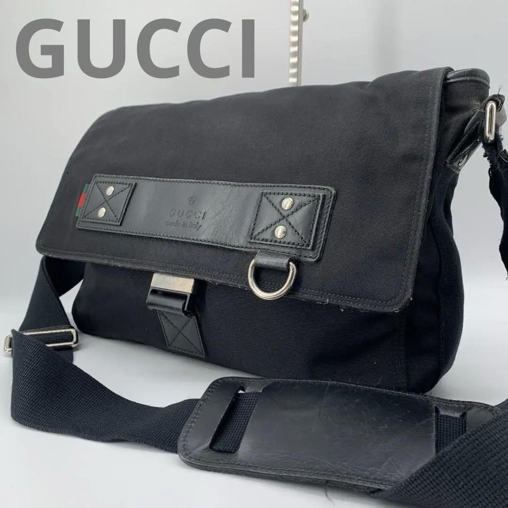 Gucci Authentic Shoulder Crossbody Messenger Bag Stylish Pre-Owned