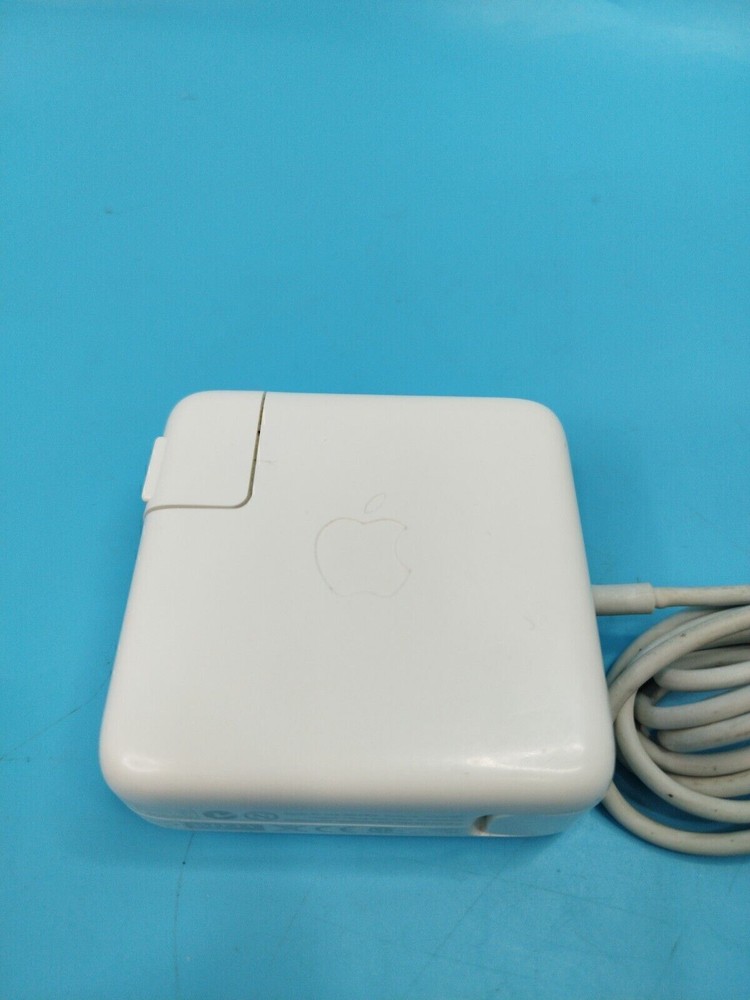 Genuine Apple MagSafe 60W Power Adapter A1344 Ltip for MacBook / Pro Preowned